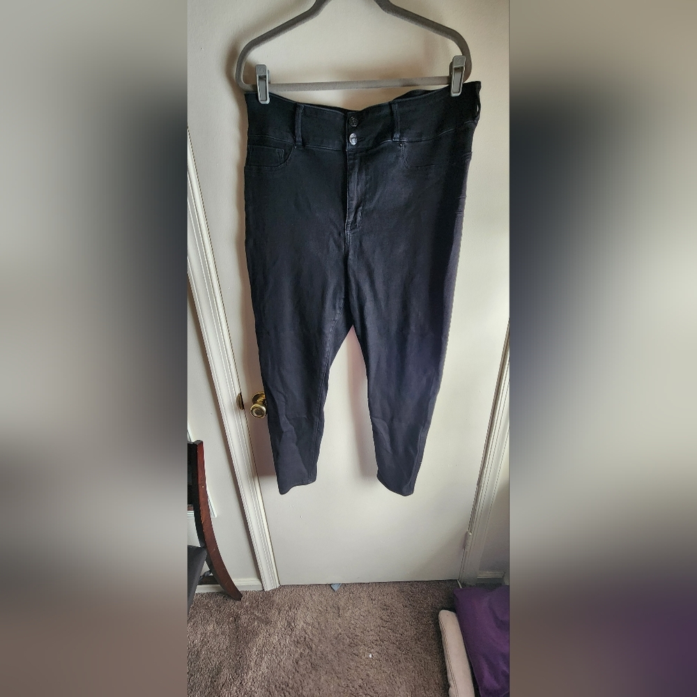 Seven Classic Black Size 20 Women's Jeans